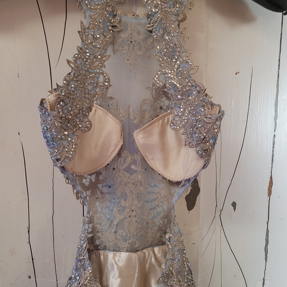 Women's size 0 formal gown - Picture 5 of 6